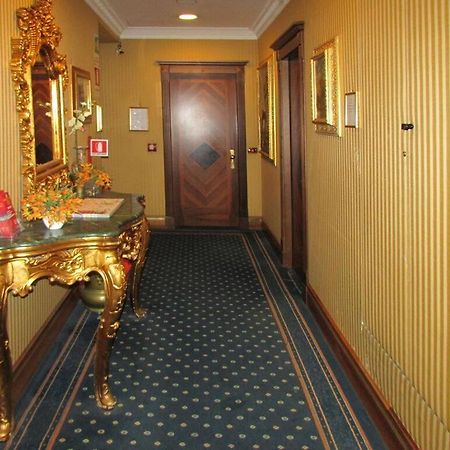 Les Chambres D'Or Рим Екстериор снимка
