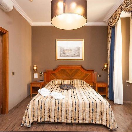 Les Chambres D'Or Рим Екстериор снимка